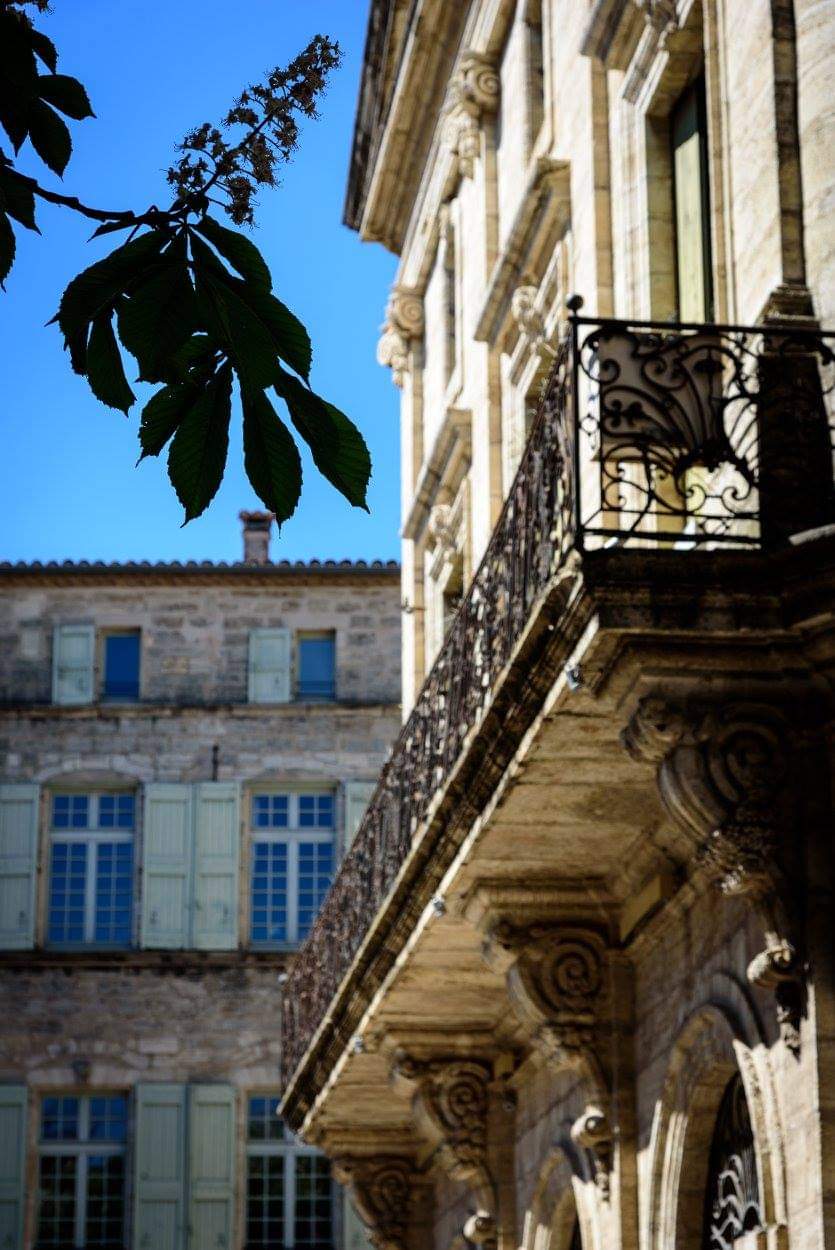 PEZENAS